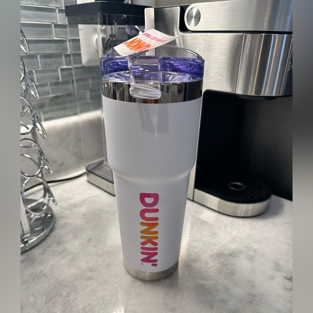 “DUNKIN" 2025 32oz Insulated Stainless Steel Tumbler - White - NWT